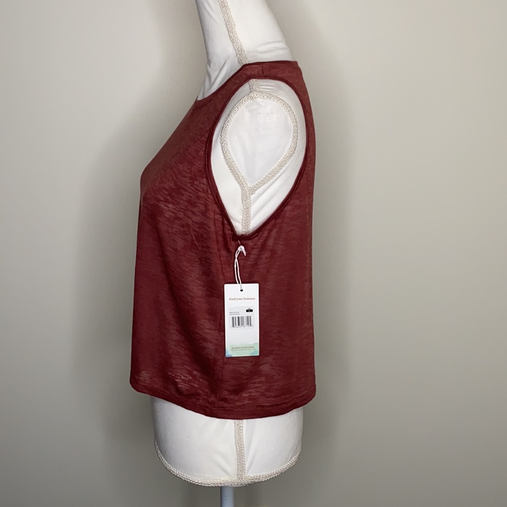 Balance Collection Essential Tank - Picture 3 of 8